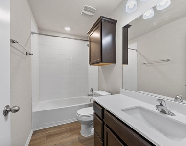 144 Onna St - Photo Thumbnail 7