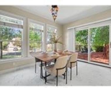 8504 Sweetness Ln - Photo Thumbnail 12