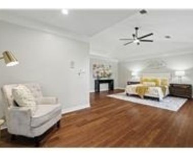 8504 Sweetness Ln - Photo Thumbnail 20
