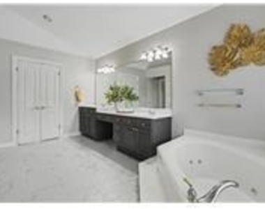 8504 Sweetness Ln - Photo Thumbnail 24