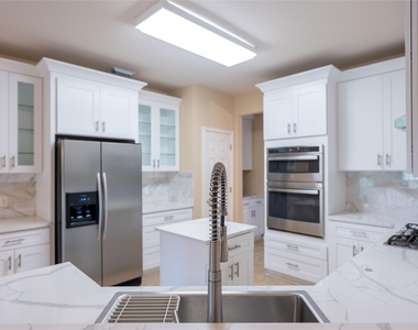 1106 Camden Cv - Photo Thumbnail 8