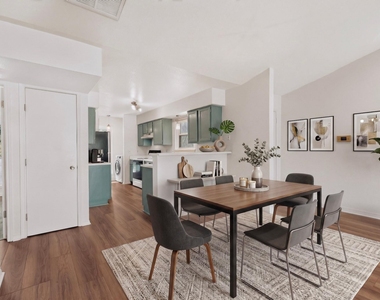 2450 Wickersham Ln - Photo Thumbnail 11