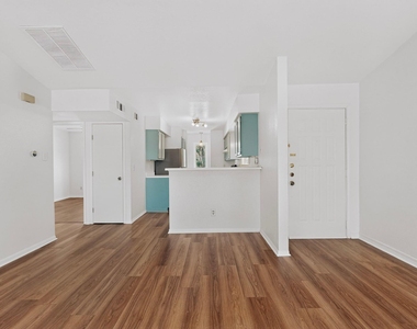 2450 Wickersham Ln - Photo Thumbnail 10