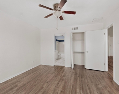 2450 Wickersham Ln - Photo Thumbnail 24
