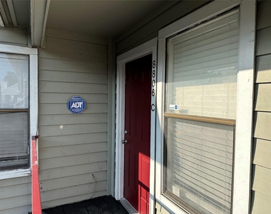 8806 Schick Rd - Photo Thumbnail 10