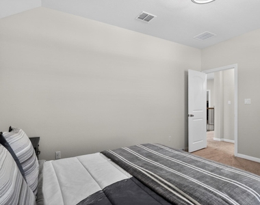 114 Bosco Rd - Photo Thumbnail 35