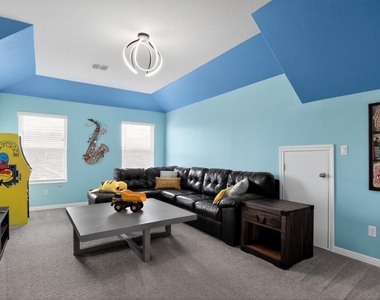 114 Bosco Rd - Photo Thumbnail 16