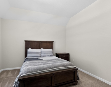 114 Bosco Rd - Photo Thumbnail 24