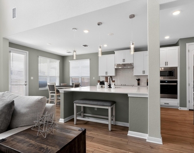114 Bosco Rd - Photo Thumbnail 8