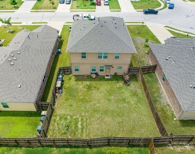 290 Northern Flicker St - Photo Thumbnail 3
