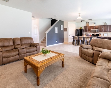 290 Northern Flicker St - Photo Thumbnail 6