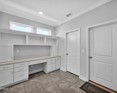 51 Foxcross Avenue - Photo Thumbnail 5