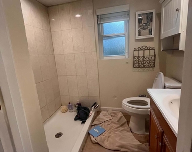 1605 Lakewood Road - Photo Thumbnail 5