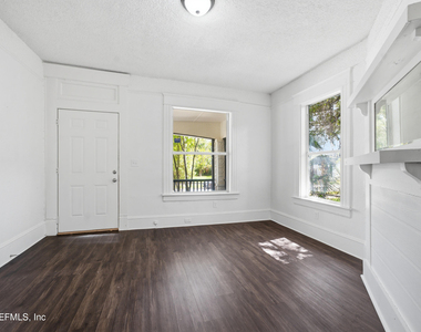 1123 E 14th Street - Photo Thumbnail 6