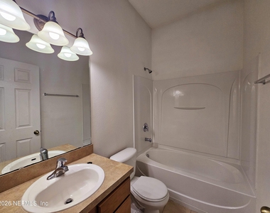 6194 High Tide Boulevard - Photo Thumbnail 10