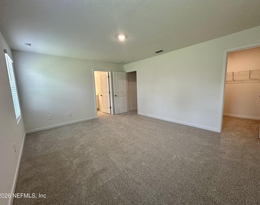 166 Yellowstone Drive - Photo Thumbnail 13