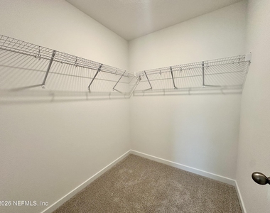 166 Yellowstone Drive - Photo Thumbnail 14