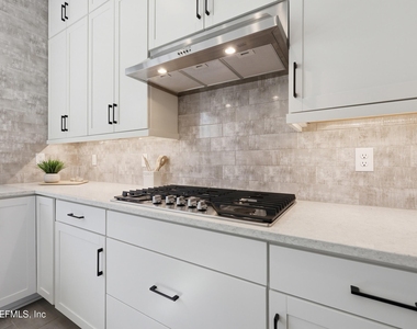 1625 Bridgeton Drive - Photo Thumbnail 9