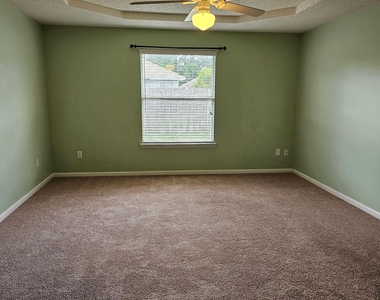 1276 Winding Brook Court - Photo Thumbnail 7