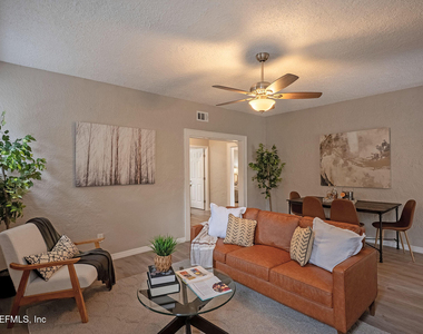 325 Alder Street - Photo Thumbnail 4