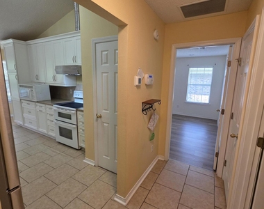 1589 Guardian Court - Photo Thumbnail 14
