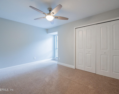 11448 Sugar Maple Place S - Photo Thumbnail 20