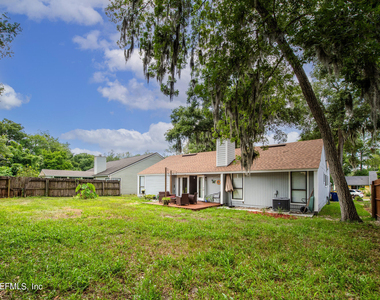 11448 Sugar Maple Place S - Photo Thumbnail 28