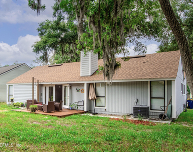 11448 Sugar Maple Place S - Photo Thumbnail 27