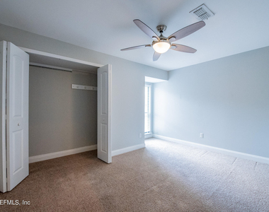 11448 Sugar Maple Place S - Photo Thumbnail 18