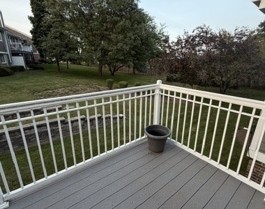 624 Berkley Court - Photo Thumbnail 17