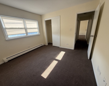 5720 East Avenue - Photo Thumbnail 5
