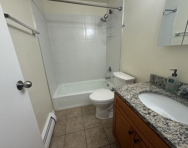 5720 East Avenue - Photo Thumbnail 7