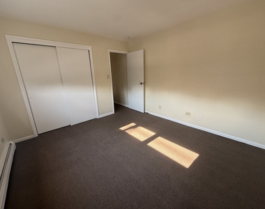 5720 East Avenue - Photo Thumbnail 9