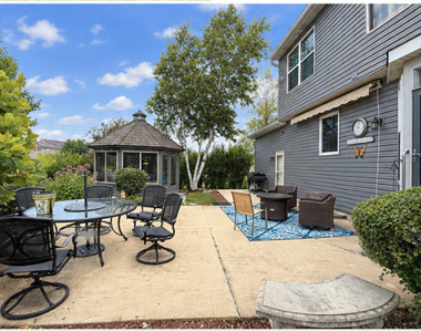 209 Rogers Way - Photo Thumbnail 20