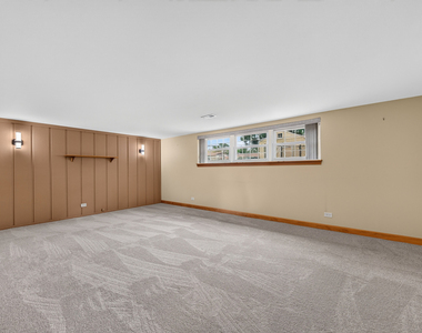 135 Jeffery Lane - Photo Thumbnail 28