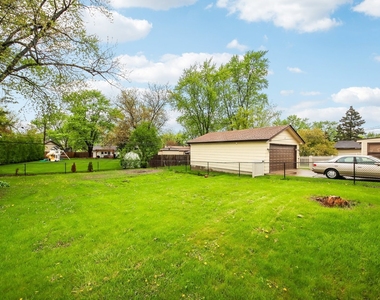 670 Lakeview Lane - Photo Thumbnail 35