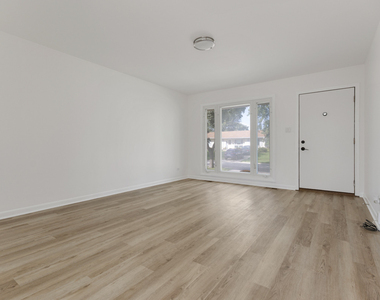 1031 Maple Lane - Photo Thumbnail 1