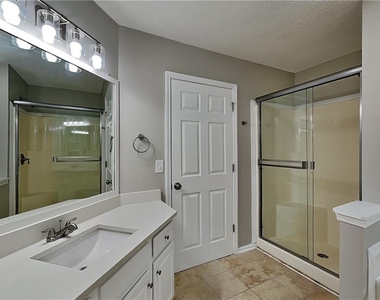 74 Woodsfield Lane - Photo Thumbnail 9