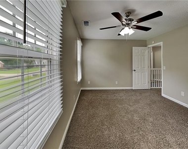 74 Woodsfield Lane - Photo Thumbnail 11