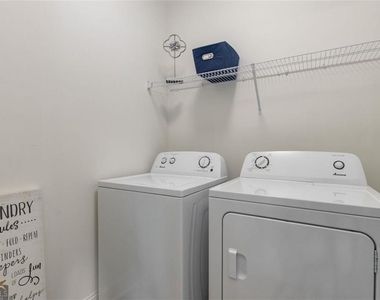 5115 Rialto Way - Photo Thumbnail 31