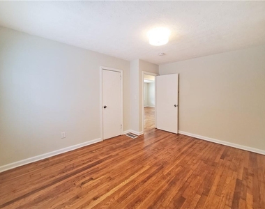 3018 Grand Avenue Sw - Photo Thumbnail 7