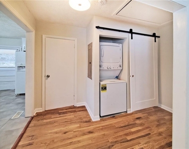 3018 Grand Avenue Sw - Photo Thumbnail 13