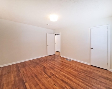 3018 Grand Avenue Sw - Photo Thumbnail 9