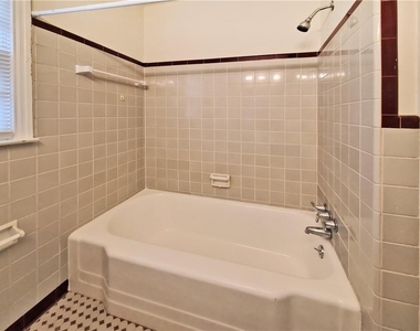 3018 Grand Avenue Sw - Photo Thumbnail 12