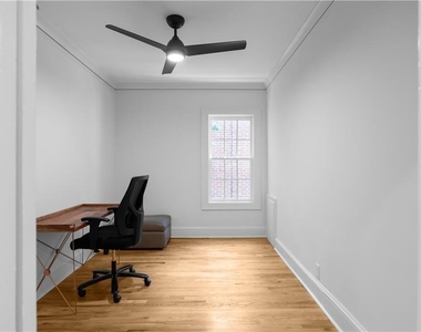 833 Martina Drive Ne - Photo Thumbnail 11