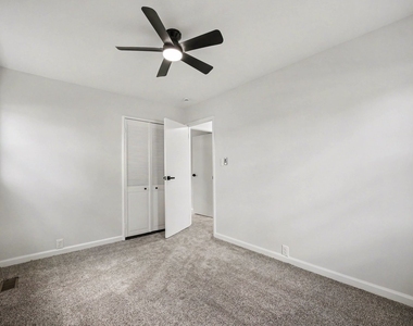 338 Hickory Avenue - Photo Thumbnail 9
