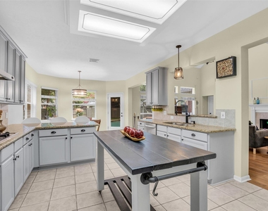 119 N Westwinds Circle - Photo Thumbnail 20