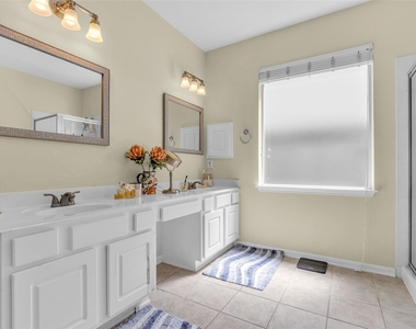 119 N Westwinds Circle - Photo Thumbnail 27