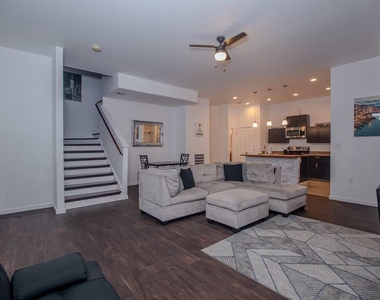 3112 Clay Street - Photo Thumbnail 2