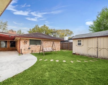 21423 Park Valley Drive - Photo Thumbnail 23